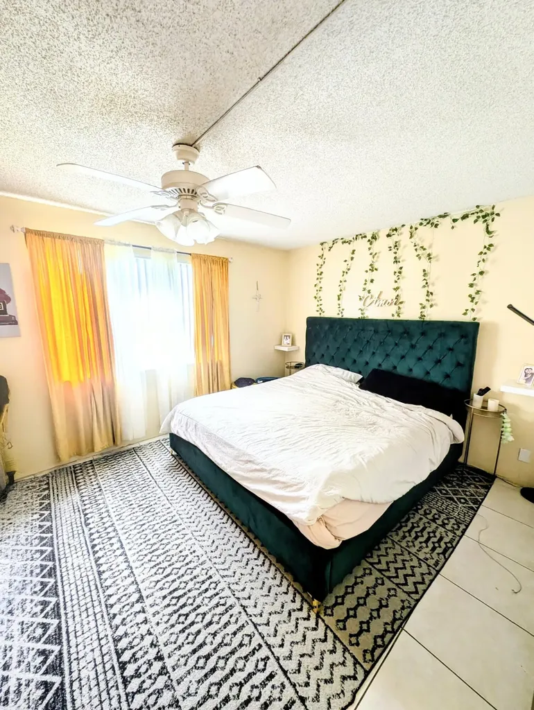 7960 Nw 50th Street Lauderhill FL 33351