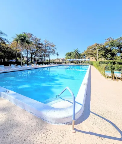 7960 Nw 50th Street Lauderhill FL 33351