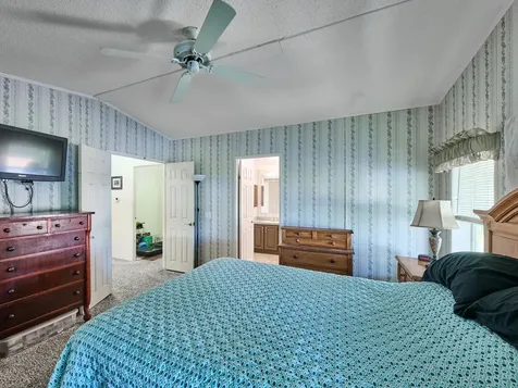 11055 Se Federal Highway Hobe Sound FL 33455