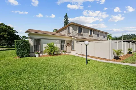 4451 Willow Pond Road West Palm Beach FL 33417