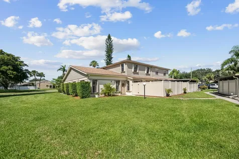 4451 Willow Pond Road West Palm Beach FL 33417