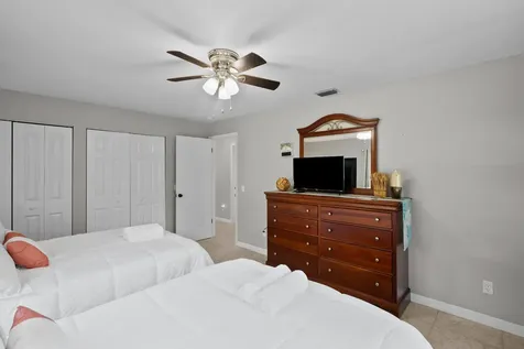 4220 Sunrise Boulevard Fort Pierce FL 34982