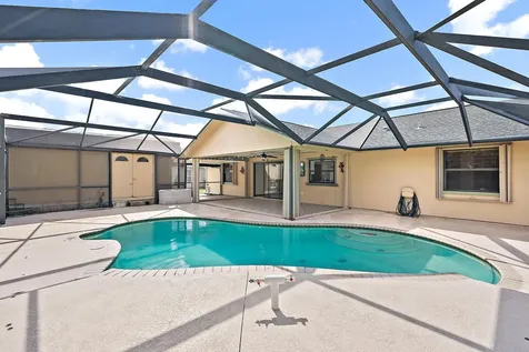 489 SE Evergreene Terrace Port Saint Lucie FL 34983