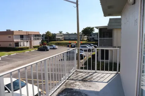 79 Brittany B Delray Beach FL 33446