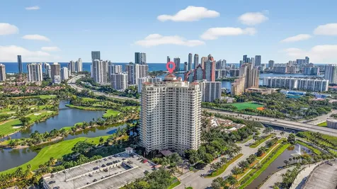 19501 W Country Club Drive Aventura FL 33180