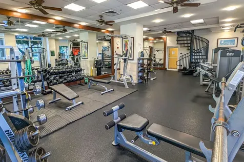19501 W Country Club Drive Aventura FL 33180