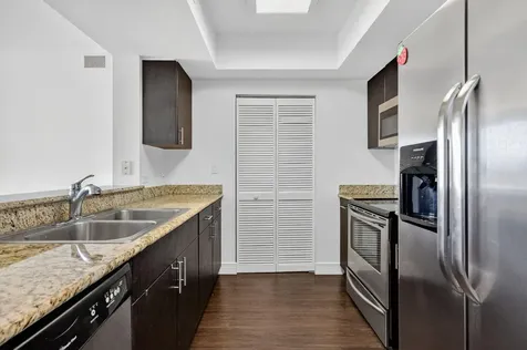 19501 W Country Club Drive Aventura FL 33180