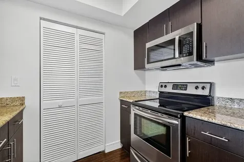 19501 W Country Club Drive Aventura FL 33180