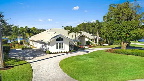 2500 Nw Hollyberry Lane Palm City FL 34990