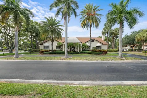 3304 Perimeter Drive Greenacres FL 33467