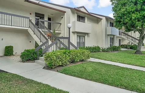3304 Perimeter Drive Greenacres FL 33467