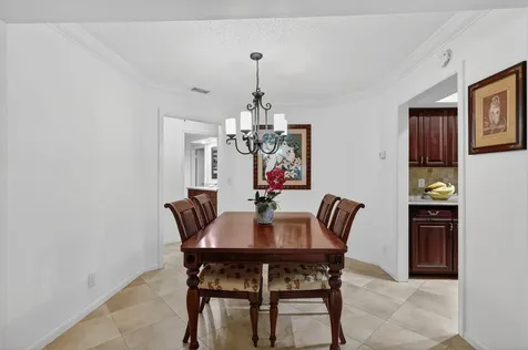 318 SE 7th Avenue Delray Beach FL 33483