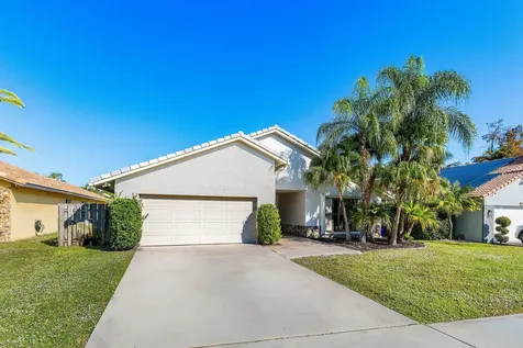 7483 Silver Woods Court Boca Raton FL 33433