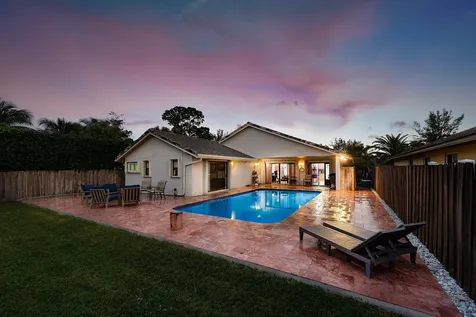 7483 Silver Woods Court Boca Raton FL 33433