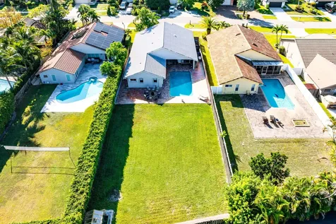 7483 Silver Woods Court Boca Raton FL 33433