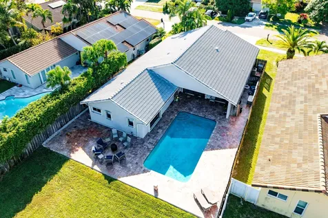 7483 Silver Woods Court Boca Raton FL 33433