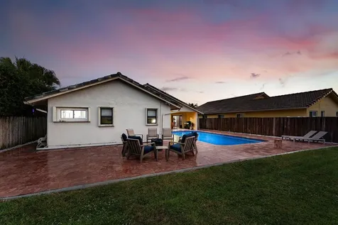 7483 Silver Woods Court Boca Raton FL 33433