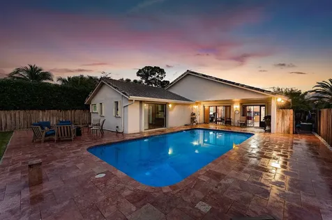 7483 Silver Woods Court Boca Raton FL 33433