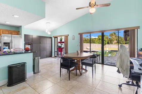 7483 Silver Woods Court Boca Raton FL 33433