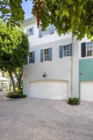 349 E Mallory Circle Delray Beach FL 33483
