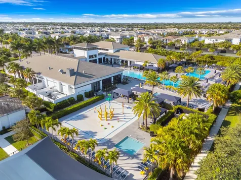 8281 Oceanus Drive Boca Raton FL 33496