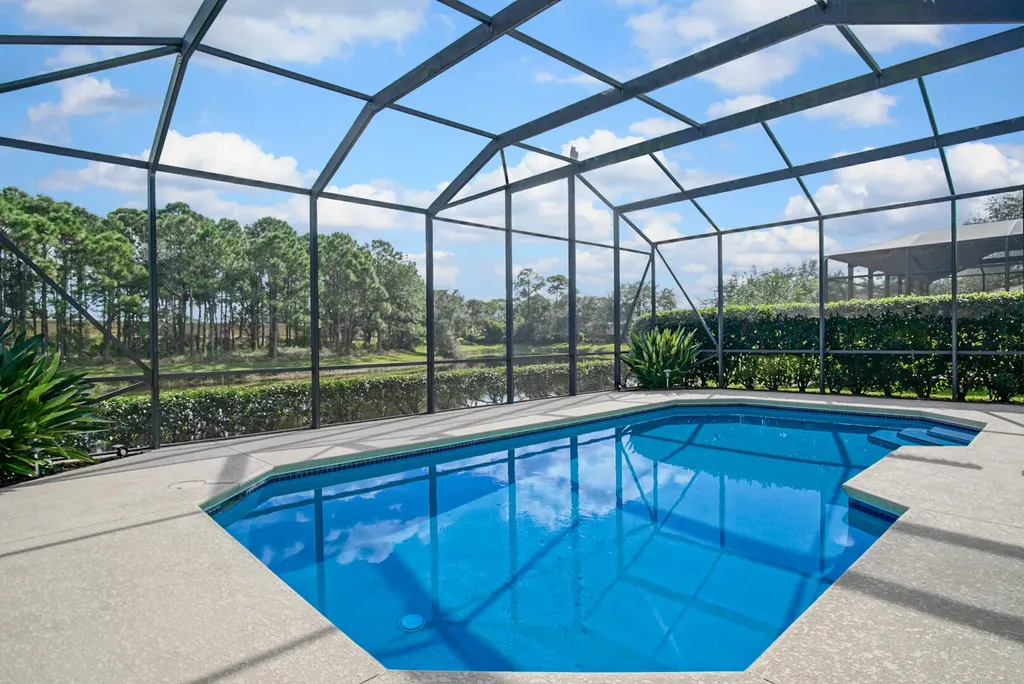 9009 Houndslake Court Port Saint Lucie FL 34986