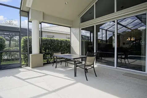 9009 Houndslake Court Port Saint Lucie FL 34986