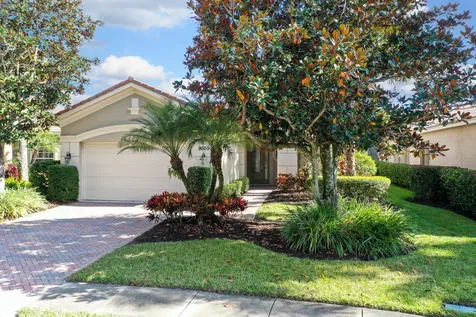 9009 Houndslake Court Port Saint Lucie FL 34986