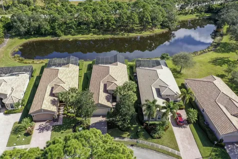 9009 Houndslake Court Port Saint Lucie FL 34986