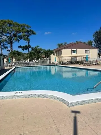 312 Knotty Pine Circle Greenacres FL 33463