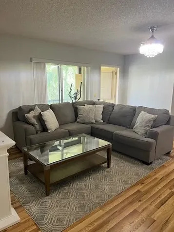 312 Knotty Pine Circle Greenacres FL 33463