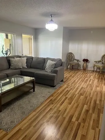 312 Knotty Pine Circle Greenacres FL 33463