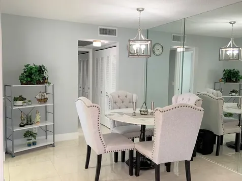 200 Sheffield I West Palm Beach FL 33417