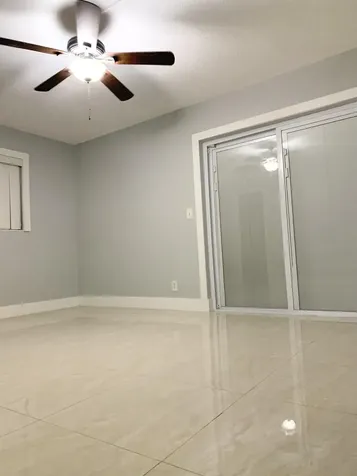 200 Sheffield I West Palm Beach FL 33417