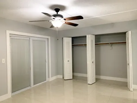200 Sheffield I West Palm Beach FL 33417