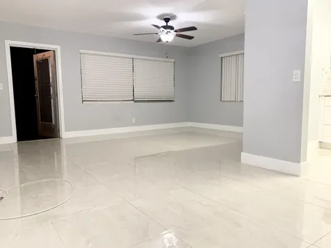 200 Sheffield I West Palm Beach FL 33417