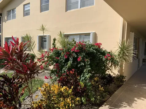 200 Sheffield I West Palm Beach FL 33417