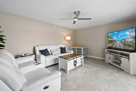 110 N Delaware Boulevard Jupiter FL 33458