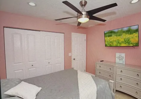 124 Davis Road Palm Springs FL 33461