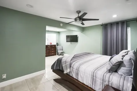 124 Davis Road Palm Springs FL 33461