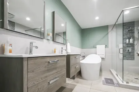 124 Davis Road Palm Springs FL 33461