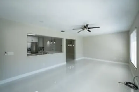 10339 Daphne Avenue Palm Beach Gardens FL 33410