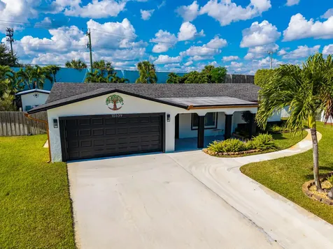 10339 Daphne Avenue Palm Beach Gardens FL 33410