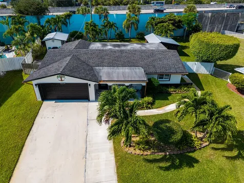 10339 Daphne Avenue Palm Beach Gardens FL 33410