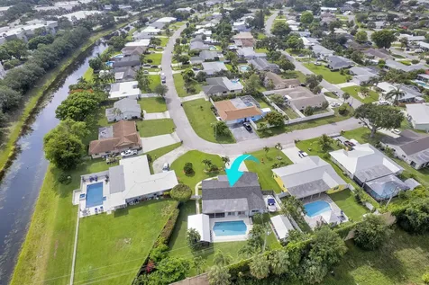 10339 Daphne Avenue Palm Beach Gardens FL 33410