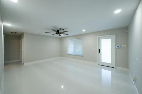 10339 Daphne Avenue Palm Beach Gardens FL 33410