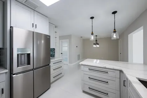 10339 Daphne Avenue Palm Beach Gardens FL 33410
