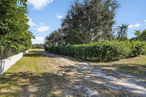 2900 Avenue Au Soleil Gulf Stream FL 33483