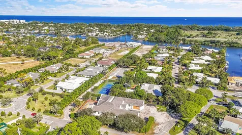 2900 Avenue Au Soleil Gulf Stream FL 33483