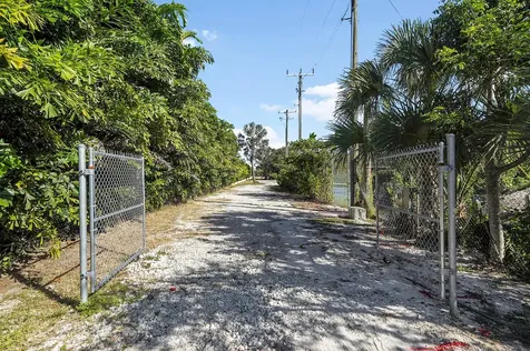 2900 Avenue Au Soleil Gulf Stream FL 33483